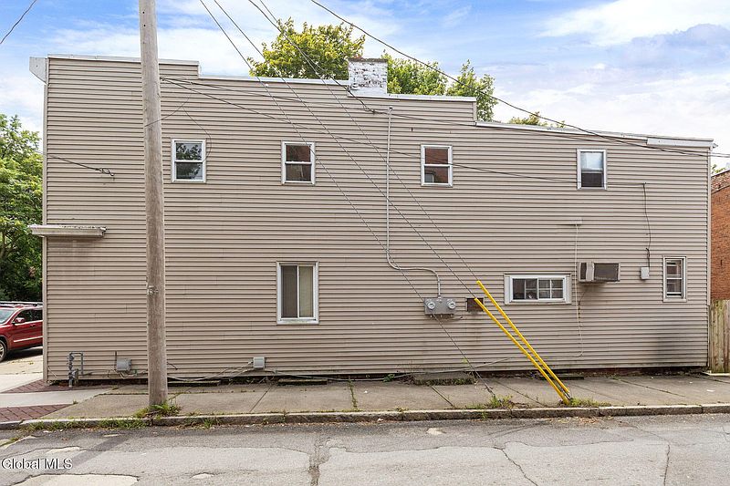 2nd image of 345-349 4th Street