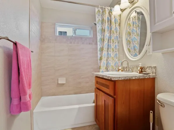 6520 Milam Way, North Highlands, CA 95660