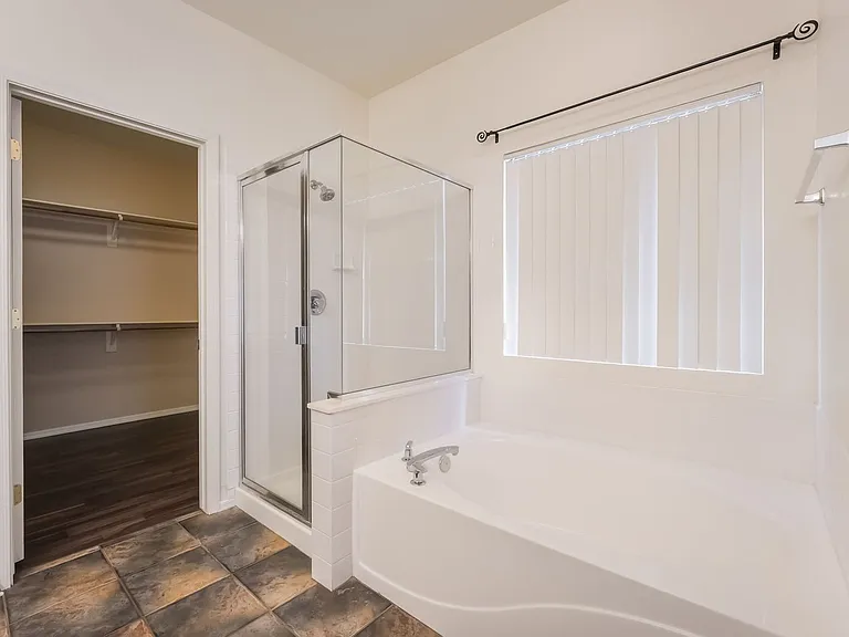 3586 Driving Range St — Photo 28