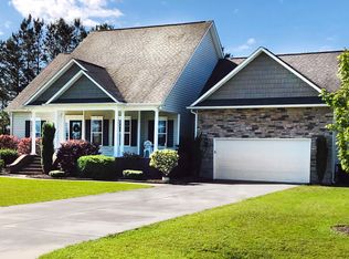 145 Hilda Dr, New Bern, NC 28562