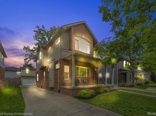 1253 E Lincoln St, Birmingham, MI