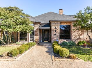 5921 Fallsview Ln, Dallas, TX 75252
