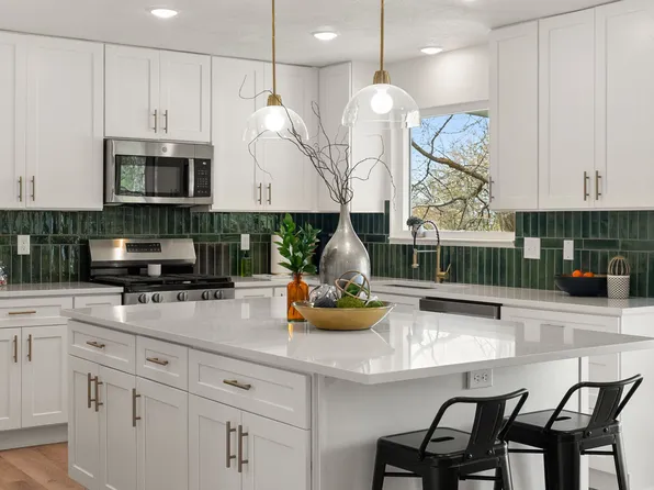 368 Spring Creek Rd, Providence, UT 84332