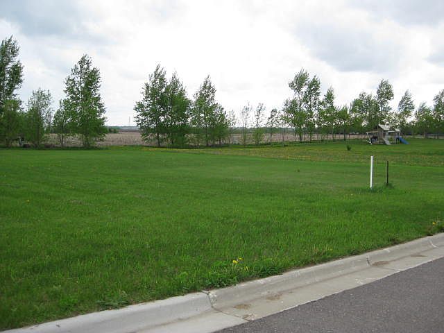 1st image of Xxx Poplar Ave