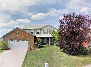 2036 Crest Rd, Cincinnati, OH 45240