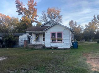 1410 Van Zandt Ave, Marshall, TX 75670