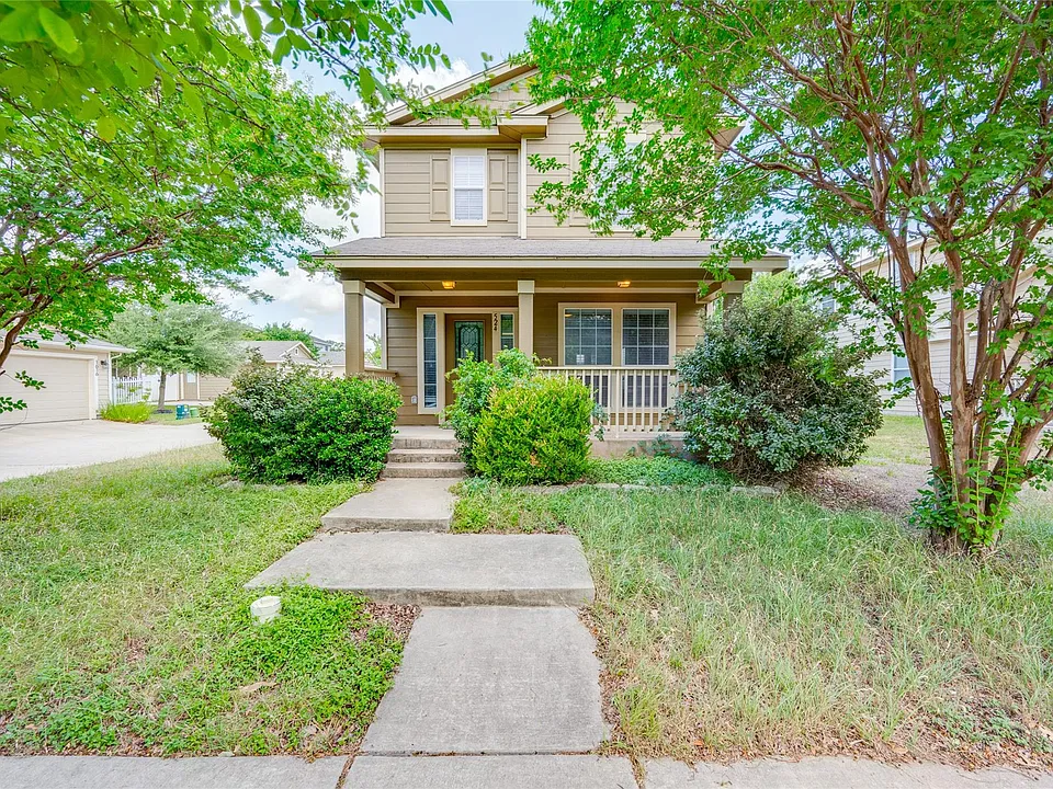 524 Rolling Oak Dr
