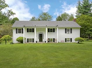 765 Hardscrabble Rd, Chappaqua, NY 10570