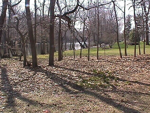 2nd image of 383 E Old State Route 14
