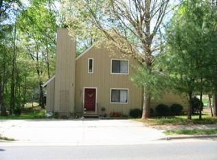 2438 Brook Canyon Dr, Charlotte, NC 28212