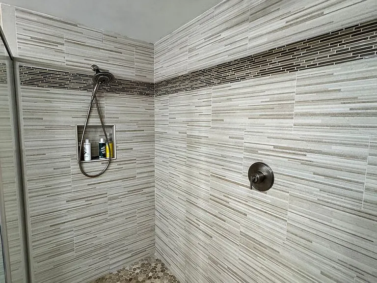 43 Canterbury Rd — Photo 34