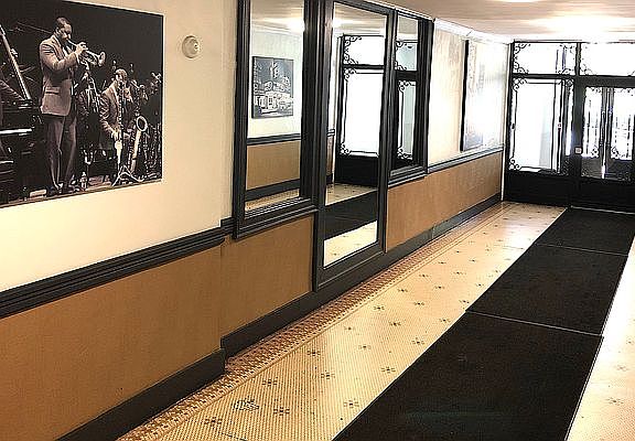 4th image of 2340 7th Ave #32