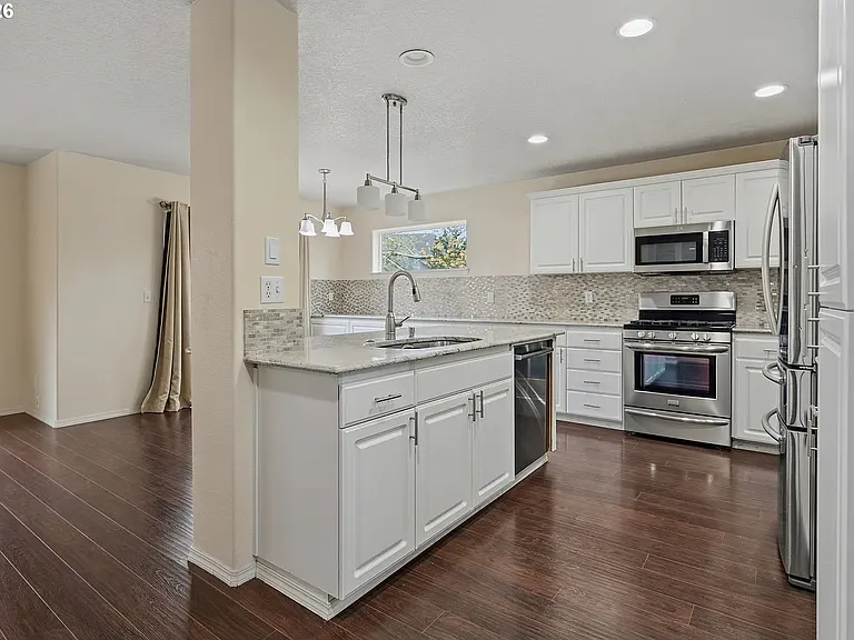 4391 NW Diamondback Dr — Photo 9