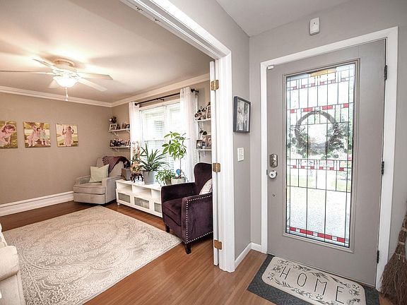 4th image of 641 Eden St