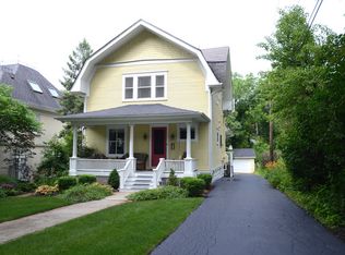 122 N Park Ave, Hinsdale, IL 60521