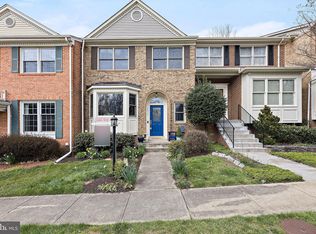 9012 Daum Ct, Springfield, VA 22153