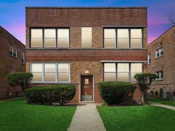 9052 Keating Ave APT 2A, Skokie, IL 60076