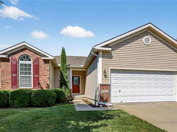 5038 NW Woodside Dr, Riverside, MO 64150