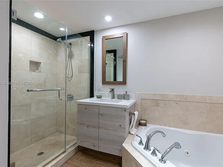 3350 SW 27th Ave #2002 — Photo 37