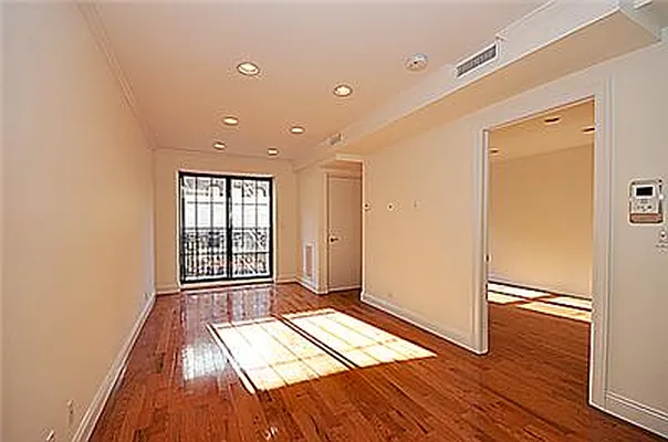 Rented by Park River | media 32