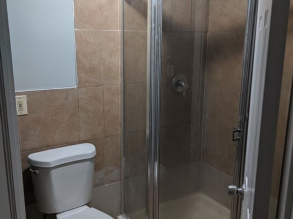 4th image of 215 Benziger Ave Floor 2