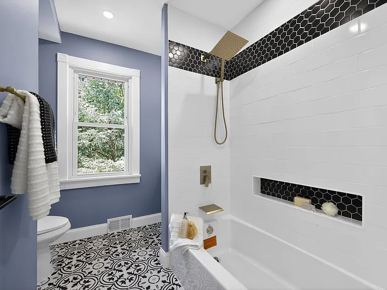 213 Lawnside Ave — Photo 17