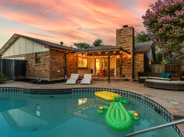2413 Choctaw Dr, Plano, TX 75093