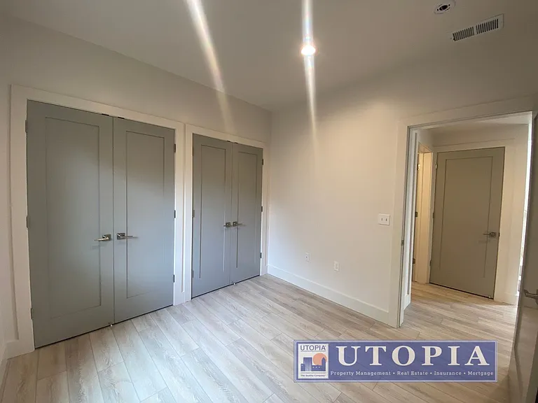 448 May Ave #4 — Photo 12