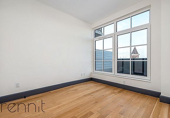 4th image of 1430 Fulton St #9D