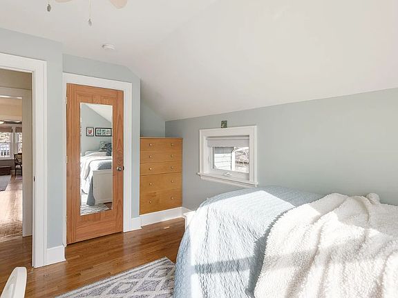 5th image of 53444 Juniper Rd