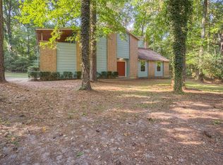3741 Summer Ln, Huntsville, TX 77340