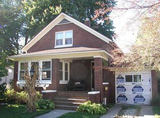 320 E Beam St, Porter, IN 46304