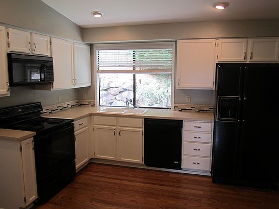 3rd image of 14004 NE 86th Ct