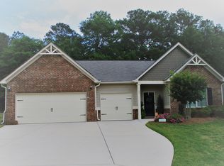 145 Weymouth Dr, Locust Grove, GA 30248