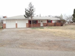 12 Hacienda Ct, Los Lunas, NM 87031