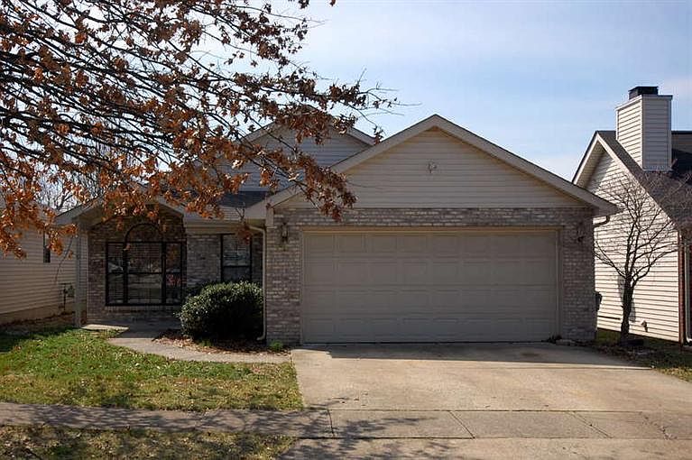 2nd image of 280 Pleasant Pointe Dr