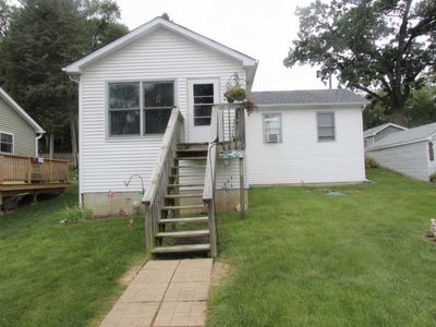 5105 N Leeside St, McHenry, IL, 60050