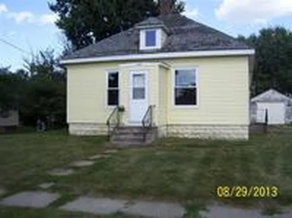 805 Washington St, Eldora, IA 50627