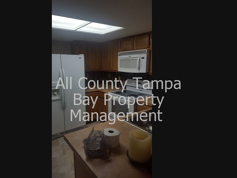2nd image of 2269 Fletchers Point Cir