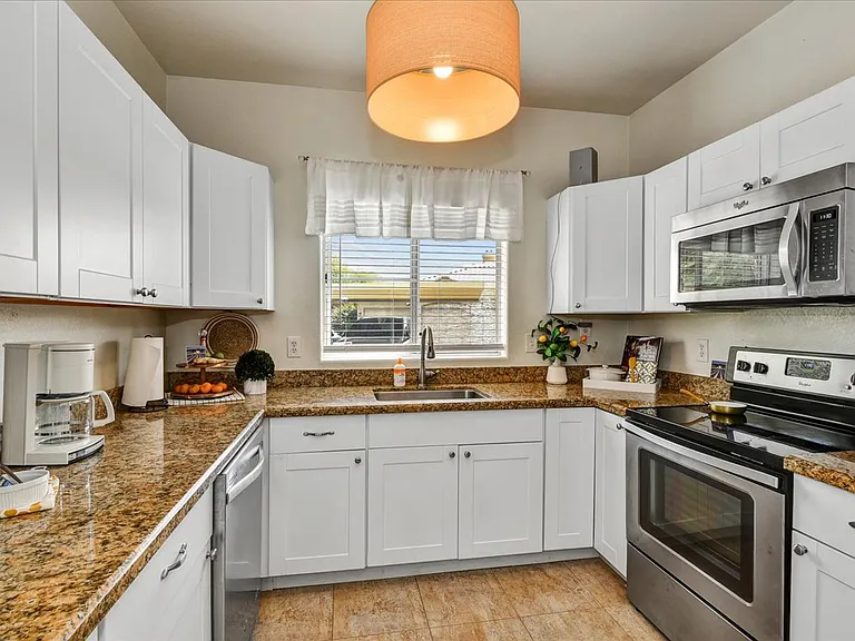 5335 E Shea Blvd #1047 — Photo 7