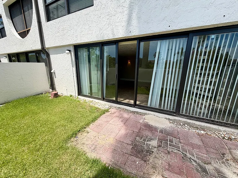 1024 Anglers Cv — Photo 9