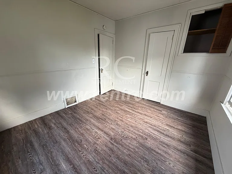 1210 Sherman St — Photo 15