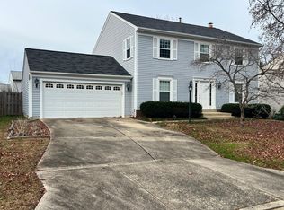 5415 Sour Gum Dr, Centreville, VA 20120