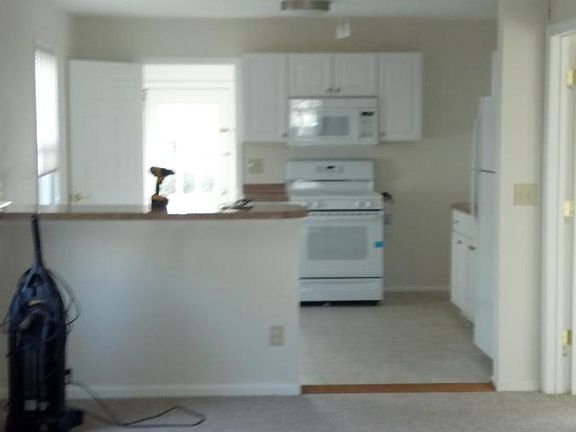 3rd image of 319 Franklin Ave