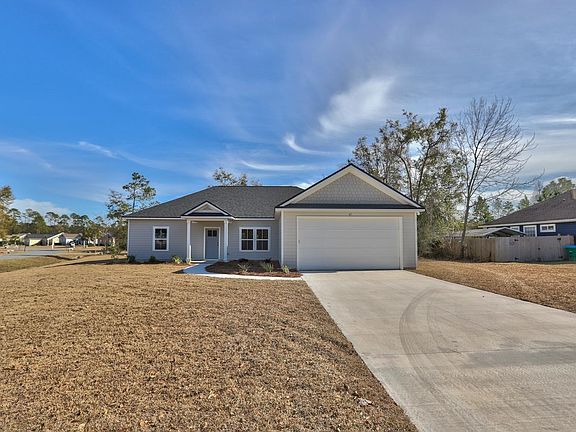 2nd image of 43 Saralan Garden Dr