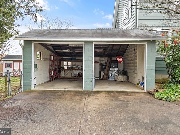 4th image of 11805 Nokes St