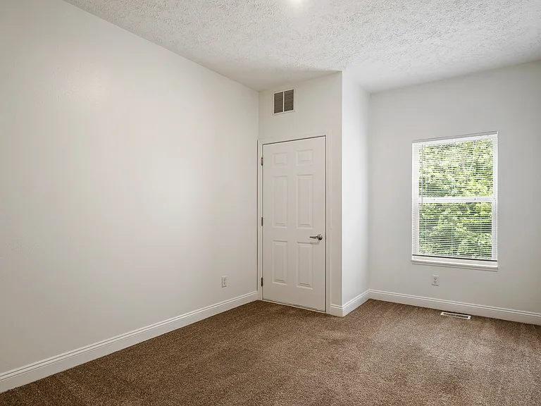 Fieldstone Apartments — Photo 27