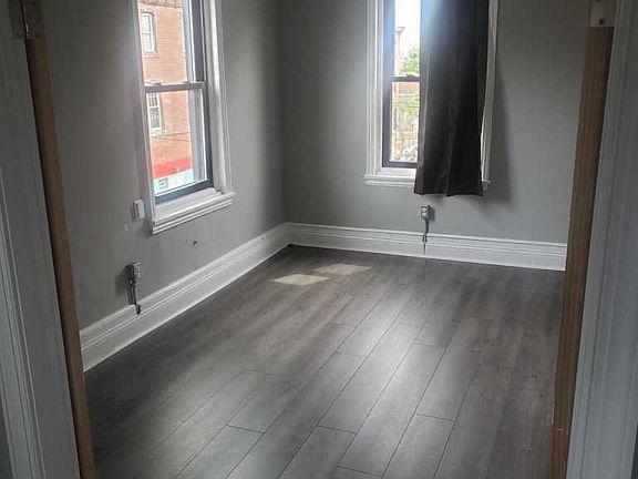 5th image of 119 W Susquehanna Ave #D