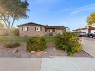 27 Radcliff Ln, Pueblo, CO 81005