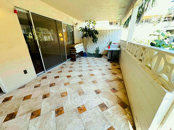 2nd image of 471 W Duarte Rd Unit 110